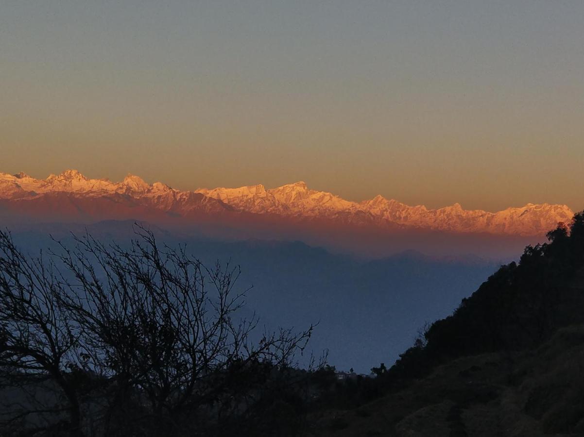 The Bugyal Hotel Kanatal Exterior photo