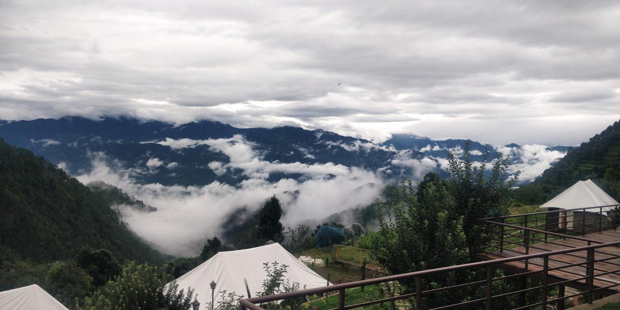 The Bugyal Hotel Kanatal Exterior photo