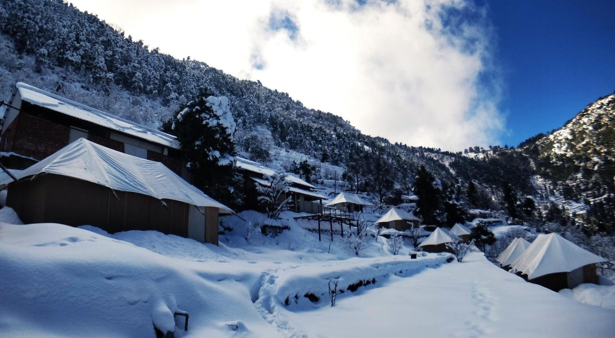 The Bugyal Hotel Kanatal Exterior photo